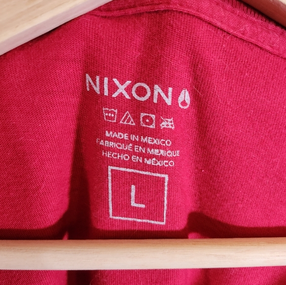 Men's Red Nixon T-shirt - Picture 3 of 3